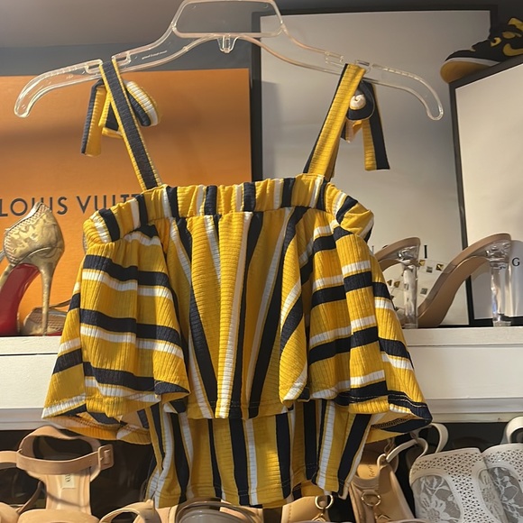 2 piece set - Picture 3 of 12